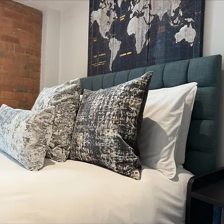 Lägenhet Staycation At 1 Cocoa With Free Parking