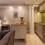 Staycation At 1 Cocoa With Free Parking 아파트 요크
