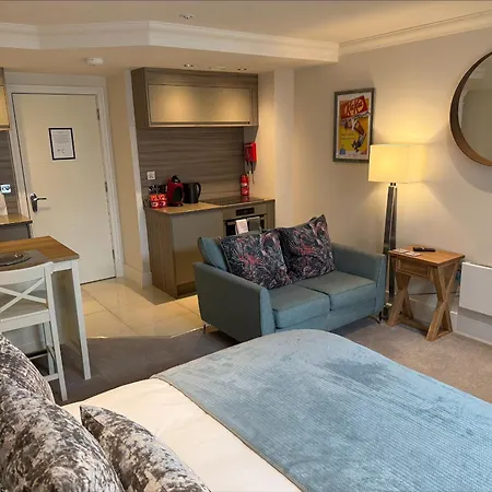 Lägenhet Staycation At 1 Cocoa With Free Parking *