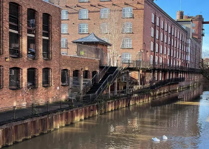 Staycation At 1 Cocoa With Free Parking Apartamento