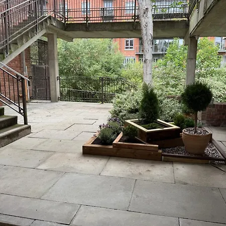 Apartment Staycation At 1 Cocoa With Free Parking *